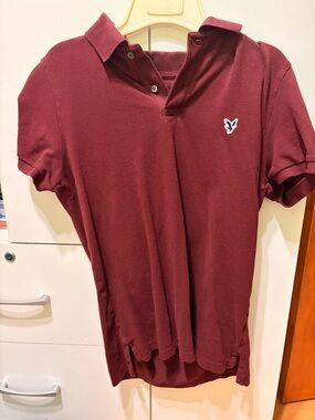 NWOT american eagle burgundy polo